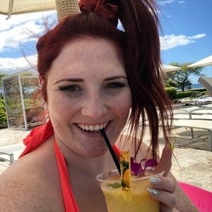 Meet your Posher, Vicki